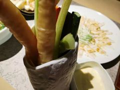 -穹六人间 people 6(岳阳路店)