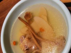 -有红鸡毛店·川菜(建设路店)