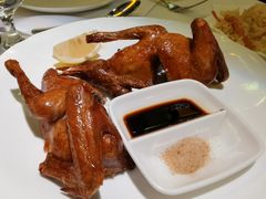 招牌红烧乳鸽-太平馆西餐厅(北京路店)