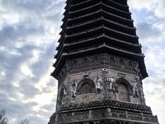 -玲珑塔公园