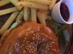 -羽深肉铺 Steak & Wine