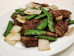 芥蘭荷豆炒牛柳片-富嘉阁(嘉里中心店)