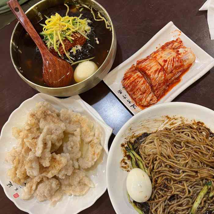 服务大楼冷面(延大店)-"来延吉最后一天吃的服务楼冷面!离我们住的.