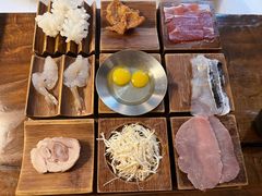-银米·云南传统过桥米线(双廊黑金冠店)
