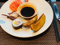-唐拉雅秀酒店-西锦汇空中BBQ·思创餐厅