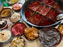 -正南齊北重庆老火锅(光华村直营店)