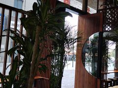 -八月美食小馆(银泰城总店)