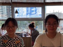 -蜜桃餐厅·伴山(湖滨商业街店)