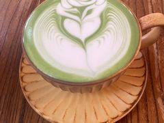 抹茶拿铁-萤火虫咖啡(砖著店)
