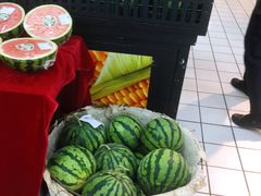 -世纪联华超市(三墩店)