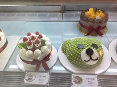 -花花卷卷·鲜食蛋糕(静安久光百货店)