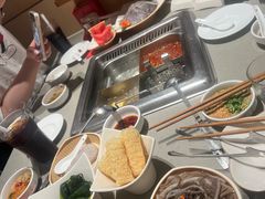 -海底捞火锅(珠影星光城夜宵主题店)