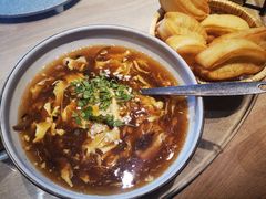 小油条配酸辣汤-味莊·青岛菜(云霄路店)