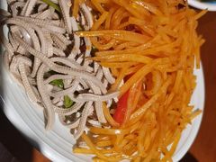 -伊斯麦尔丝路·新派菜(沙子口店)