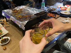 -何师烧烤·香辣蟹·川菜·30年老品牌(太古里旗舰店)
