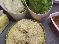 -官塘陈记鱼生·潮汕砂锅粥·牛肉火锅(潮枫路总店)