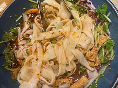 -耶里夏丽·新疆菜·28年喀什老馆(田林东路店)
