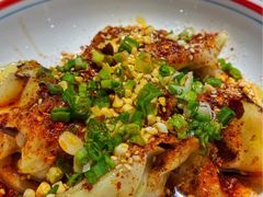 -八二小区抄手(龙湖上城天街店)