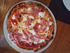 -Obati Italian restaurant and pizzeria