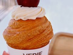 -VERIE BAKEHOUSE