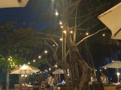 -三亚艾迪逊酒店·海滩烧烤 BARBACOA·现场乐队·浪漫晚餐·烧烤海鲜