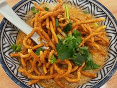 -八一路好吃街(雨田商务大厦店)