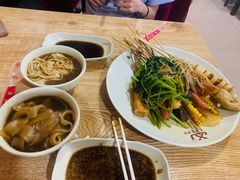 -蜀霞记麻辣串(总店)