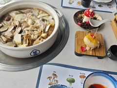 -菌彩云南野生菌火锅(呈贡七彩云南第壹城店)