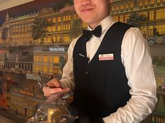 -波特曼西餐厅(中央大街店)