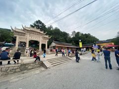 -灵岩山风景区