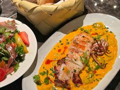 -LESCEDARS Brasserie Bistro香柏树