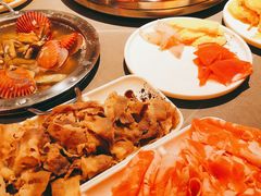 -黑金·寻焰自助百汇·烤肉·火锅(中街店)