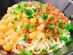 招牌豌杂面-丽影重庆小面(定西路店)