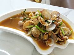 -覃记海鲜美食餐厅