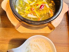 -山那边·米线厨房(华采天地店)