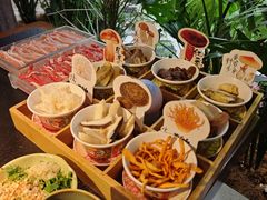 -菌自由丨野生菌火锅特色庭院餐厅(丽江古城店)