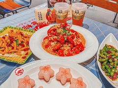 -肥肥虾庄·金牌油焖大虾(杨园滨江时代walk店)