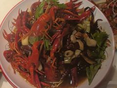 -老街烧烤大排档·地道湖北菜·龙虾馆(汉口火车站店)