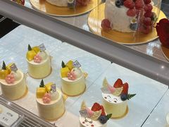 -花花卷卷·鲜食蛋糕(静安久光百货店)