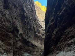 -天山神秘大峡谷