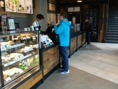 面包甜点陈列柜-星巴克(苏州石路百脑汇店)