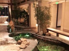 -顺峰(农展馆店)