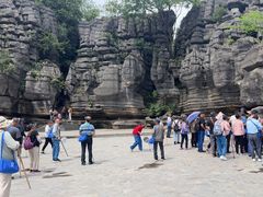 -梭布垭石林景区