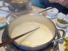 -粤顺渔坊·中山脆肉鲩火锅(清湖店)