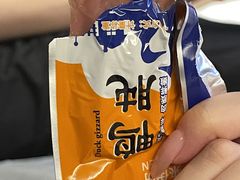 -来伊份(仙霞路五店)