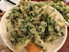 炸花椒芽-聚首堂·特色小吃·肘子(什刹海德胜门店)