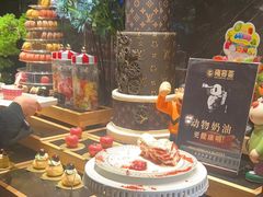 -雍容荟帝王蟹活龙虾展台自助(IFS黑金店)
