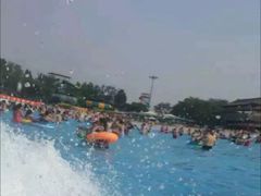 -欢乐水魔方水世界