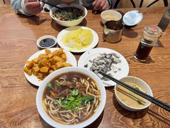 -清真吴记门钉肉饼·喜多利