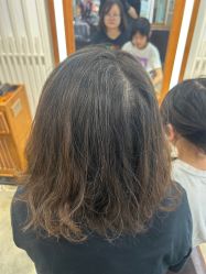 -心迪染发专门店